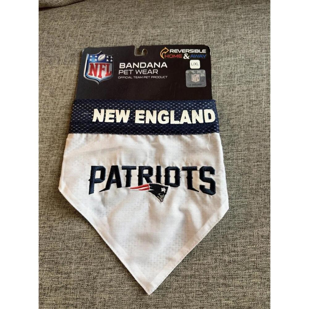 NFL New England Patriots Pet Bandana Reversible Home And Away Size L/XL NEW